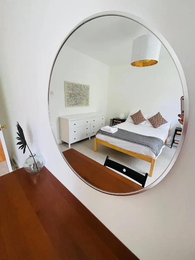 Nomihomes-Otis House-Free Parking X 2-Central -10Ppl Exeter 0*,  United Kingdom